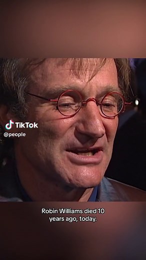 Remembering #RobinWilliams on the 10th anniversary of his death. 🤍 #GoodWillHunting #HappyFeet #MrsDoubtfire #Aladdin #robinwilliamstribute