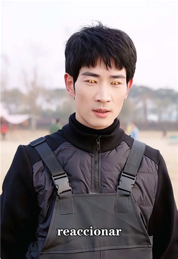 Los ojos del hombre: explorando los mariscos del mar