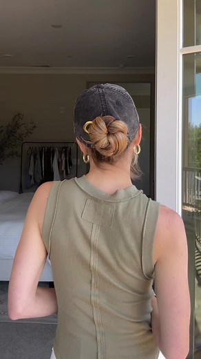 Hair Pin Styling Tips for Baseball Hats