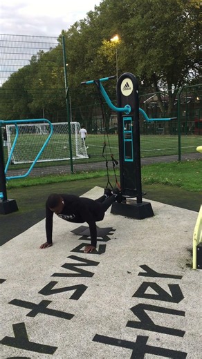 TRX - Atomic Push Up