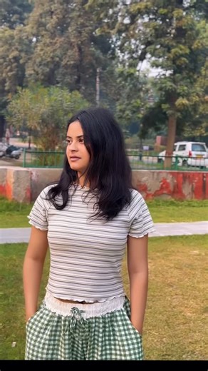 akanksha💫 | I sit for hours💌🫠 | Instagram