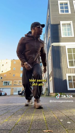 Sensaaa Vibes met Mensa en Humor