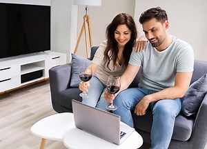 Virtual Wine Tastings Are A Great Way To Stay Connected This Year