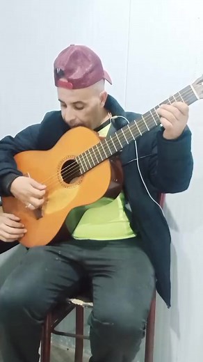 29K views · 697 reactions | Slimane qorso interprète merveilleusement bien lani rabah athin ighaven | Chaabi | Facebook