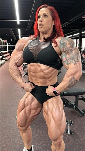 Strong Every Day 💪🔥#ai #fmg #femalemusclegrowth