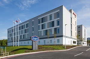 Hampton by Hilton, Bristol Airport Shipping Container Hotel
