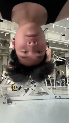 Mirror, Mirror on the Wall: Hilarious Daily Fitness Routines