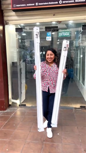 #persianas #persianasenrollables #persianasmodernas #viralvideoシ #ParaTiii #hogar #Guayaquil #ecuador #cortinas #cortinasblackout | Importadora Maldonado