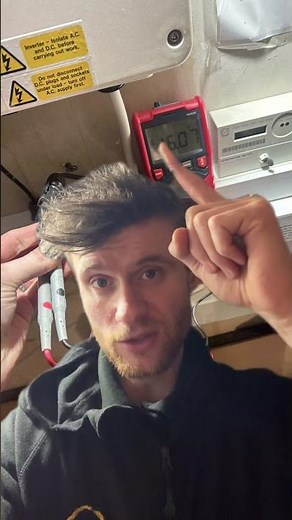 Here is a quick explainer on SolarEdge optimisers 👍