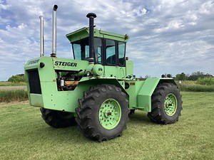 1976 Steiger Bearcat II 4WD Tractor | Agriculture