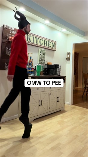 Is there anything else to say?! lol gotta piss 🤣 #heellessshoes #maleficent #runwaywalk #slay