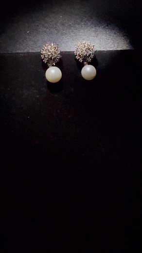 ✨ Luxury Look Where classic pearls meet diamond sparkle, Elegance redefined in every stud, Crafted to shine, styled to last. | Diamond jewels