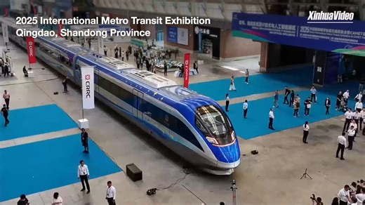 4.3K views · 73 reactions | China unveiled a train with an intelligent control system on Thursday, which was built to Chinese standards with completely independent intellectual property rights. | 新華香港 | Facebook