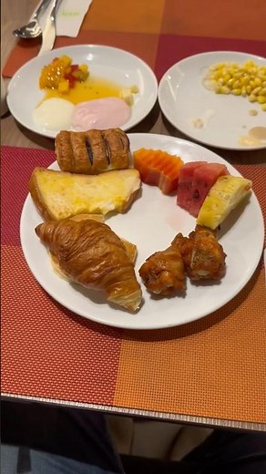 Unlimited breakfast buffet from ibis hotel. Breakfast varieties
