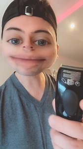 J'ai voulu me couper les cheveux tout seul et patatra... J'ai ripé ! #teterigolote | Tête Rigolote