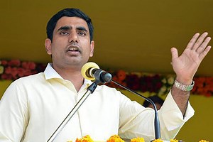 అది సినిమా కాదు పవన్ - లోకేష్