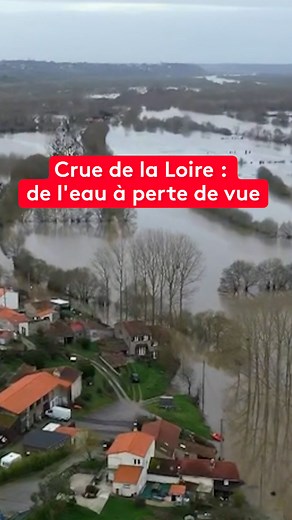 Depuis 1959 jamais la France n’avait jamais connu un épisode aussi long d’inondations et ce n’est malheureusement pas terminé. Et c’est au tour de la Loire-Atlantique de se retrouver en alerte rouge. Avec une crue majeure de la Loire que nous allons découvrir tout d’abord vue du ciel... #jt20h #s'informersurtiktok