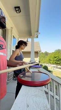 Drum Lessons 101 : Teaching a student how to play paradiddles on snare drum