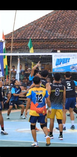 kira-kira inibola quick apa bukan yah | Muhamad Nurdin