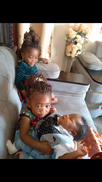 @SIFA SIKULI@ (@sifa.sikuli)’s videos with Sa splendeur - Sarah mukondi