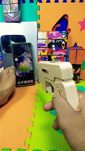 look at the broken screen #shorts #shortvideo