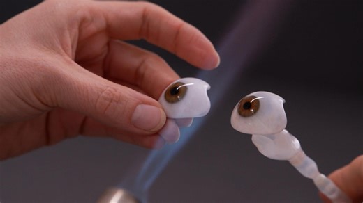 Abendschau - Der Süden: Ocularistin: Handwerkskunst für Augen in Perfektion