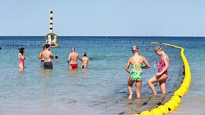 Perth weather: December heat record set to tumble as Perth swelters