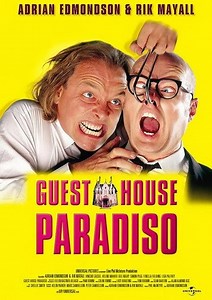 Velky blazinec v malem hotelu / Guest House Paradiso (1999)(EN/CZ)[DVDRip] = CSFD 45%