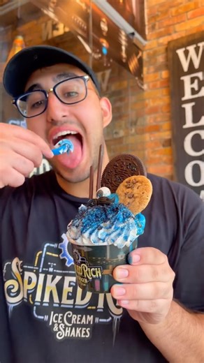 MINI Cookie Monster Sundae 💙🍪🍦