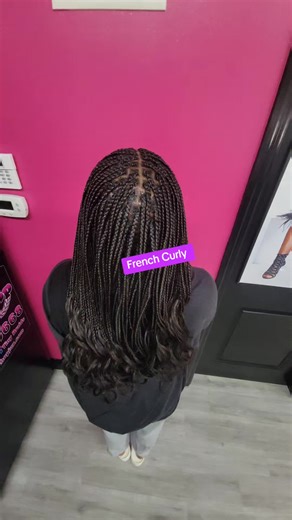 #jacksonvillebraider #kidsknotlessbraids #boxbraidsoverlocs #duvalloctician #boxbraids #braids #duvalbraiders #jacksonvillebraids #frenchcurlsbraids