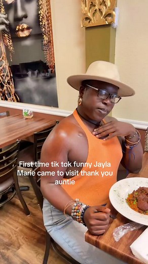 First time visiting JS international grill thank you Funny jayla marie see you on your next visit #funnyjaylamarie #vegan #veganoxtails #vegandirtyrice #beyondbeef #richardsontx #dallasrestaurants #veganfriendly #veganrestaurant