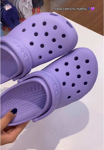 Crocs Clássicos em Mystic Purple para Todo o Brasil