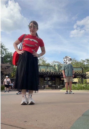 Hilarious Unofficial Animal Kingdom Photo Op!