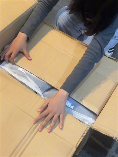 Dari box sampai isinya, semua kami siapin buat jadi bagian favorit kamu! #polkaspace #celebratetheyouth