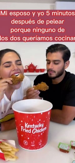 Jajajajajaj solo teniamos hambre #kfc @KFC