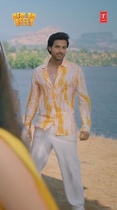 Itra ishq tera... it wraps around me, softly, endlessly. ✨ Create reels on the using #ItraIshqTera #RishabhDevSharma #JyotiYadav #VikrantBhartiya #MrDigde #IqbalSalik #YellowHeartEntertainment #FerozKhan #SayaliPharande #TSeries | T-Series Pop Chartbusters