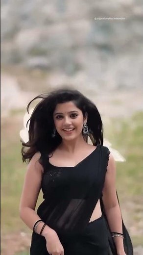 Devika bhatt rare navel in saree #bollywood #navel #serial #dance
