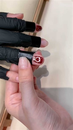 圣诞氛围花环美甲