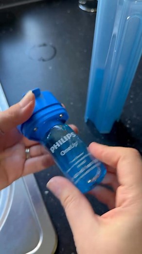 95 reactions | Introducing the BRAND NEW Philips OneUp electric mop.  Sucking up the dirty water in a separate container as you mop is a winner  Quick & easy to use, dosing the right amount of solution as you go. The mopping pad can go in the washing machine & be reused.  In love yet? Shop yours now and join the Mop movement | Philips Home Living | Facebook