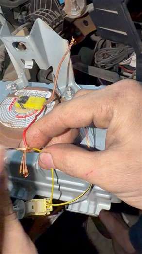 How to change Airbag grip 💯✅ #Airbags #wiring #automotive #carlife | Muhammad Rohail