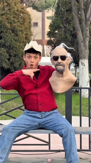 Old man prank with magic ✨☠️ #workout #prank #shorts