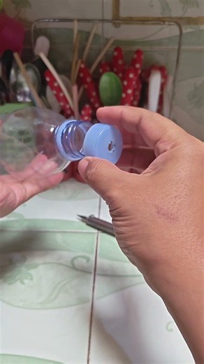 JANGAN BUANG DULU TUTUP BOTOL, BISA JADI BERMANFAAT #tricks #tipspraktis