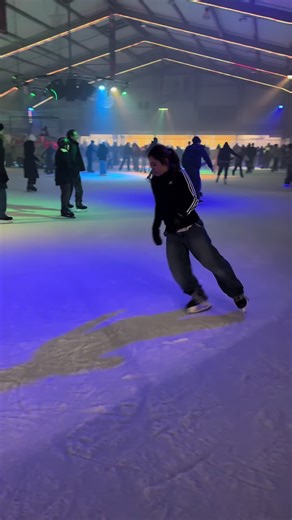 Mastering Footwork Techniques in Ice Freestyle