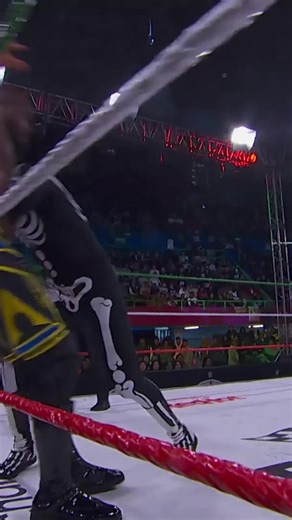 Apollo Crews vs todos 💪 | apollo crews