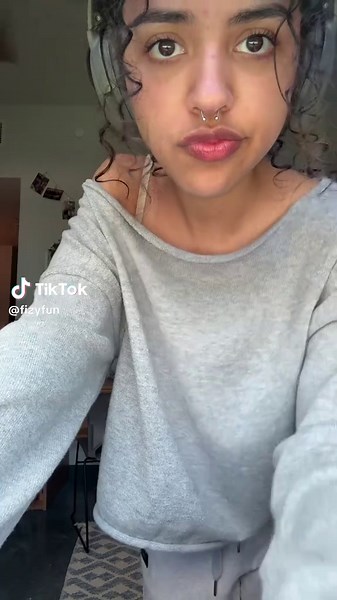 最糟糕的休闲装，但我很开心要回家