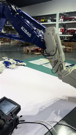 Exploring RC Hydraulic Diggers and Excavators