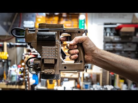 Adam Savage's One Day Builds: Aliens Motion Tracker Prop!