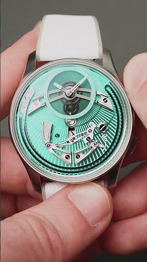 Super-Lumi-Nova | Christopher Ward