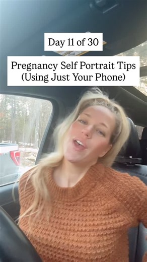 Emily Esslinger | Photos for Moms on Instagram: "Comment MAMA to get my entire guide on taking beautiful photos of your pregnancy with just your phone. Today’s pregnancy photo tip: CLOTHING 🤍 You do not need to buy a maternity dress to take beautiful bump photos. Some of the most meaningful pregnancy photos happen right at home, in the clothes you already live in. Think cozy. Think real. Think you. My favorite bump-friendly pieces: • oversized sweaters • cropped tees or tanks • baggy jeans (unb