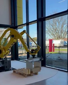 40K views · 293 reactions | Our M-410 can do the repetitive tasks for you so that you can improve your productivity! Find more here: https://www.fanuc.eu/uk/en/robots/robot-filter-page/m-410-series #FANUCrobots #palletizing #robots | FANUC Europe | Facebook